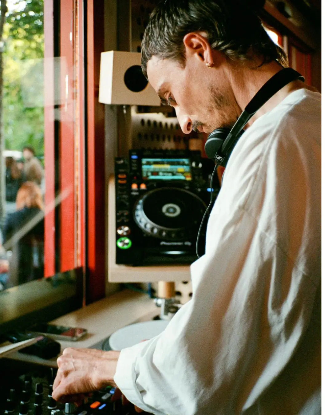 Dj Set by Bi Disc (18:00-21:00)